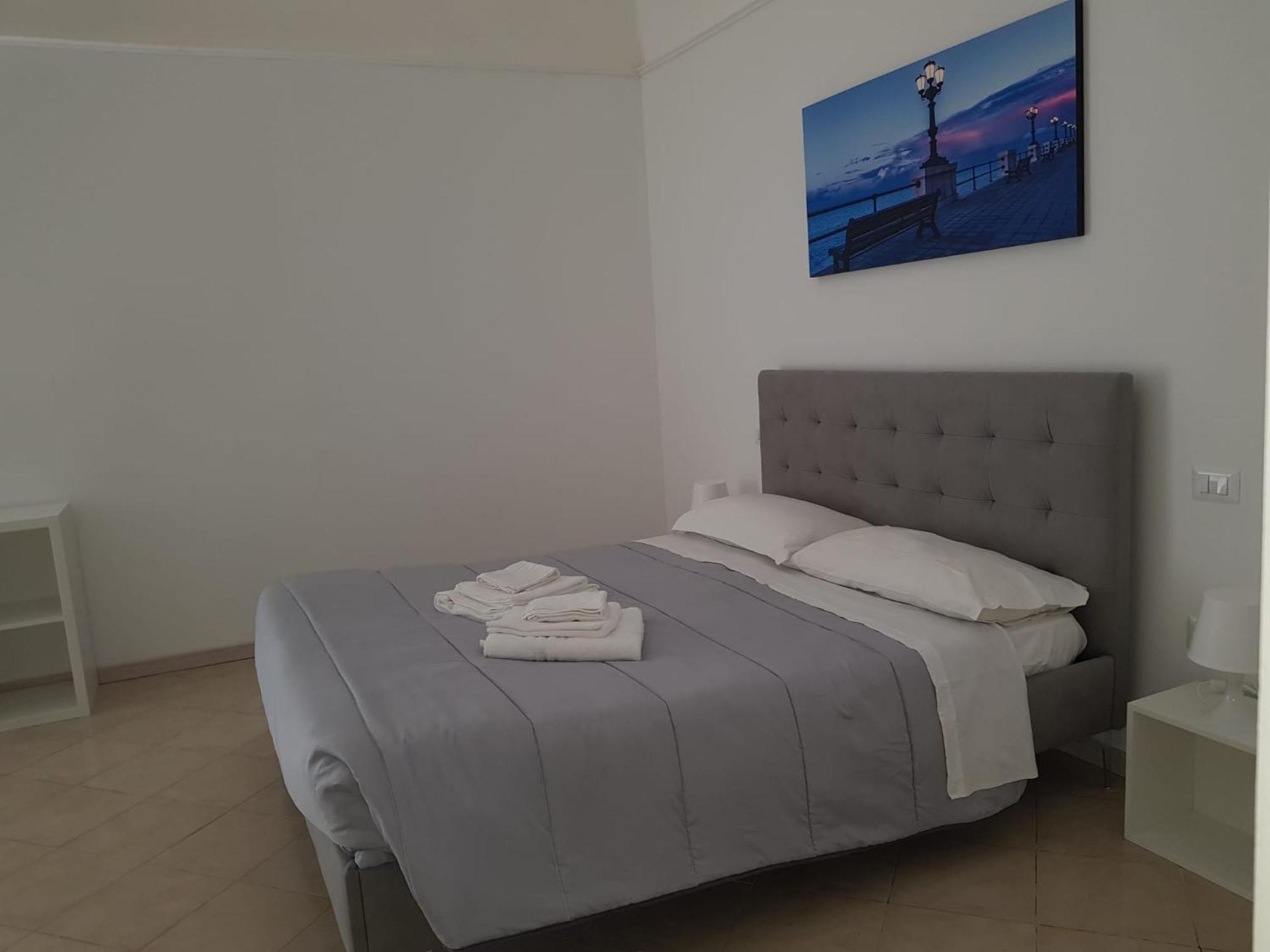 Di Fronzo Guest House A Triggiano Exterior photo