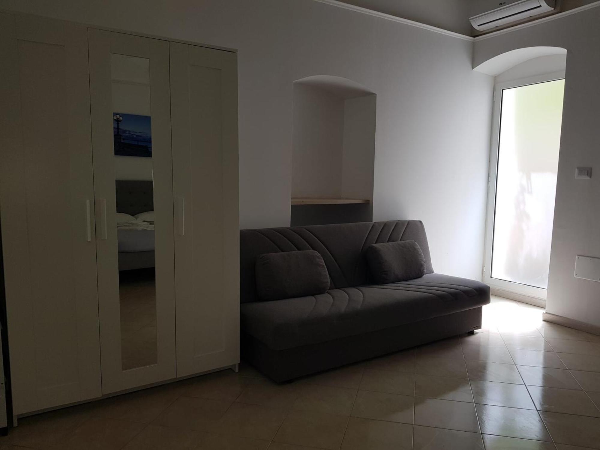 Di Fronzo Guest House A Triggiano Exterior photo