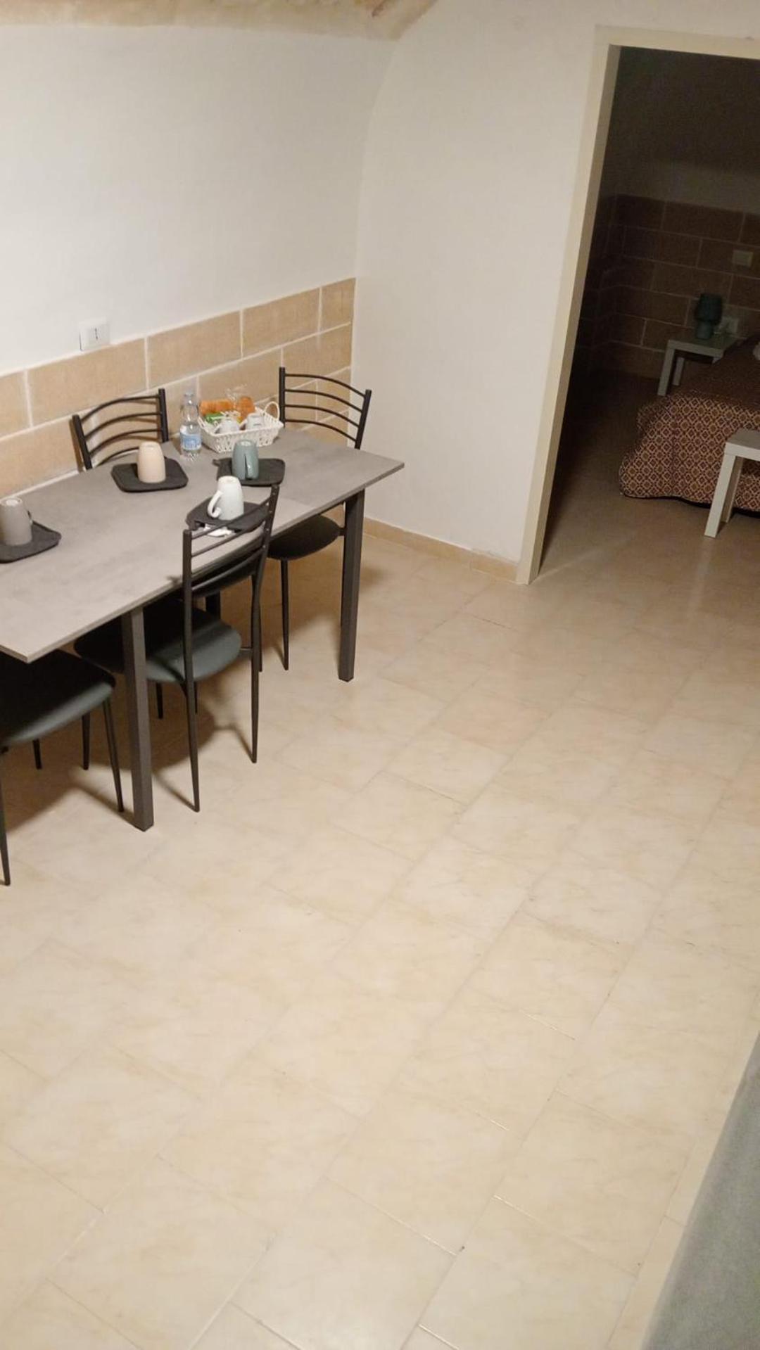 Di Fronzo Guest House A Triggiano Exterior photo