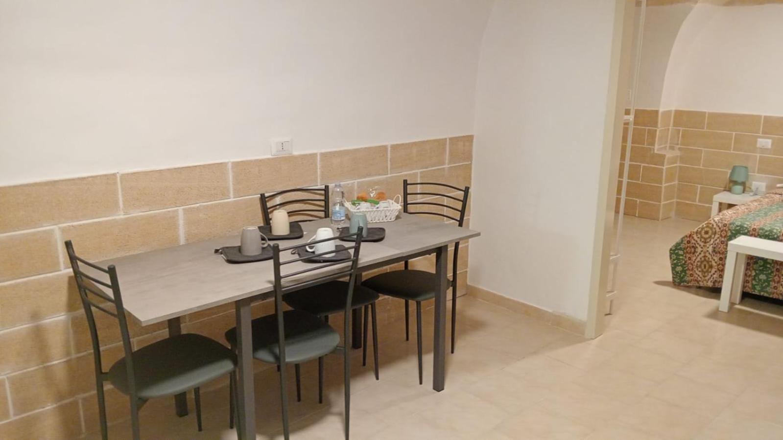 Di Fronzo Guest House A Triggiano Exterior photo